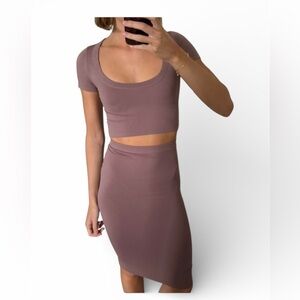 *** SOLD *** 
Babaton Seamless Mauve Skirt Set